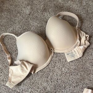 Elegant Beige Women's Bra